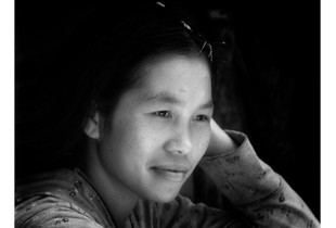 Jeune femme de la minorité Thaï, Ha Giang, Vietnam