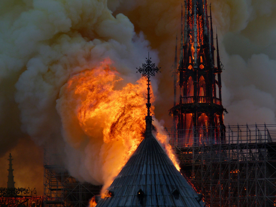 Notre Dame fire