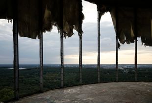 Teufelsberg-Under the same sky