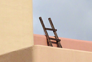 pueblo ladder