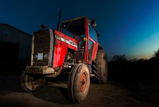 MF 575