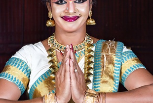 Kathakali dancer