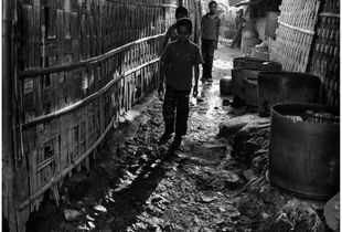 Child laborers live near their workplace.