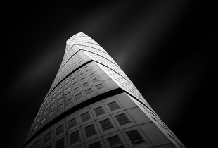 Molten IV - Turning Torso