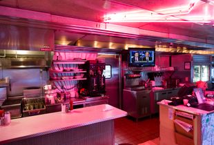 Georgie's Diner, December 2011