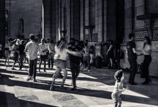 Dance with me
