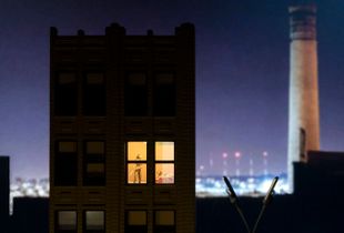 Rear Window, Brooklyn
