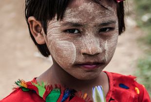 Burma Simple Beauty