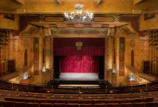 Garde Arts Center