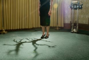 Tree, 2009 © Emily Hanako Momohara