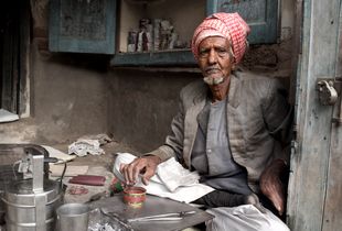 Bangle maker