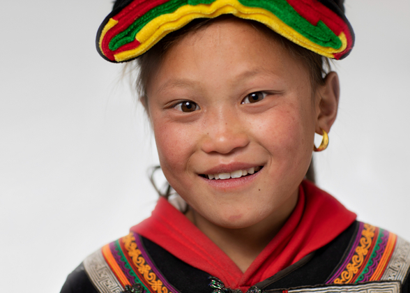 Female portrait of Yi Nationality 01