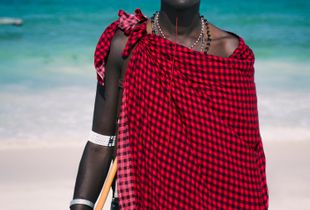 BEACH MASAI