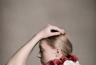 Feminine & Flora 1