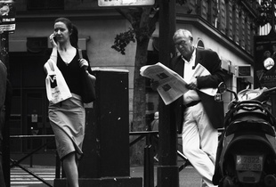 On the road, Paris, Busy day