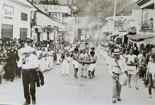 Re-enactment procession