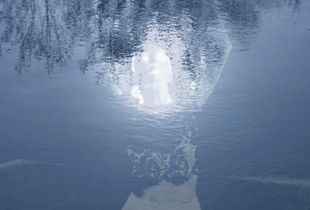 32Drowning - Blue - The Fragility of Being