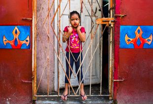 Faces behind bars - Cuba