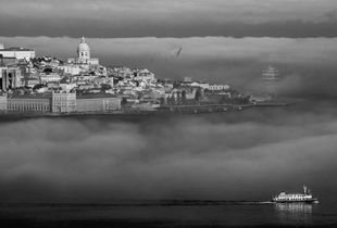 As Brumas do Tejo - The Mists of the Tagus