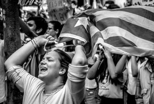 Student waving the indipendent catalan flag