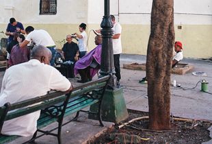 Barbershop in La Habana