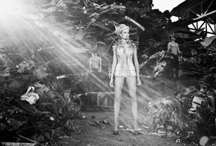 Leonora Jiménez2013 Limited Edition Calendar, Costa Rica