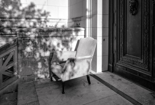 Chair Outside Scottish Rite Temple, San Antonio, TX, 1 10 25