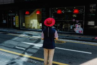 Red hat man