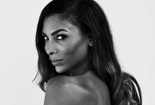 DOMINIQUE, 30, MODEL