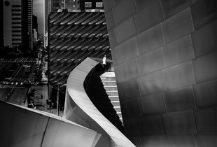 Curved Skyline