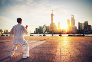 Tai Chi on The Bund, Shanghai
