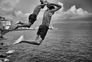Le saut de deux anges