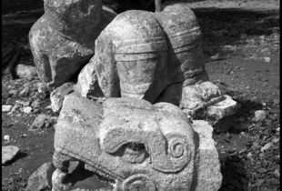 Chacmool and serpent head