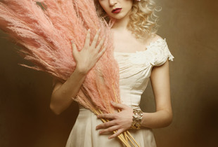 Girl with Pampas