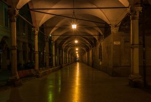 Bologna, portici