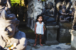 Life between sculptures