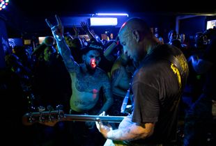Punks never dies