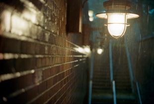 RaiNY day. Argentic photo. 50 x 70 cm. 2004.