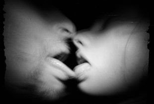 Kiss
