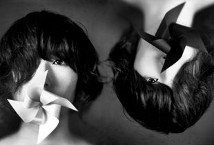 From the series Emotions is Some Pose © Yoon A Mi