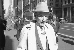New York City, 1993 © Peter Kayafas