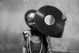 Disk and Gramophone 1