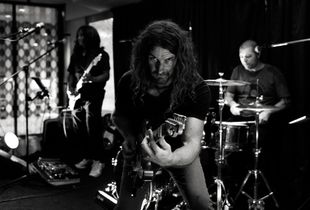 Brothers in Groove (Sunshine Coast Covers Band) - Singer & Guitarist, Nick Reeve.