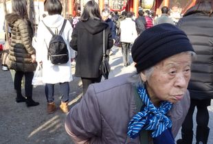 The 1st day of her year starts from Asakusa.Her annual action
