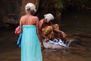 Washing 1.