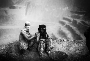 Coal mining women in Jharia.