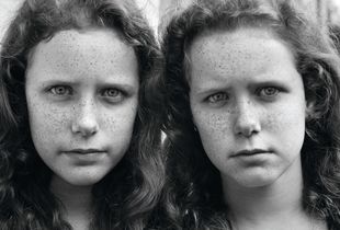 Luana and Juliana