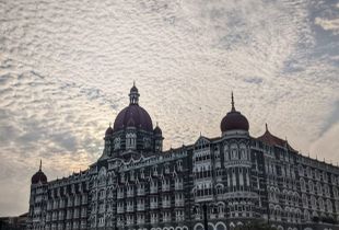 Bustling South MUMBAI