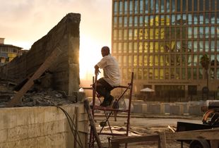 Cuban worker taking a rest