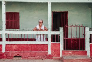 Serenity of an old Cuban lady